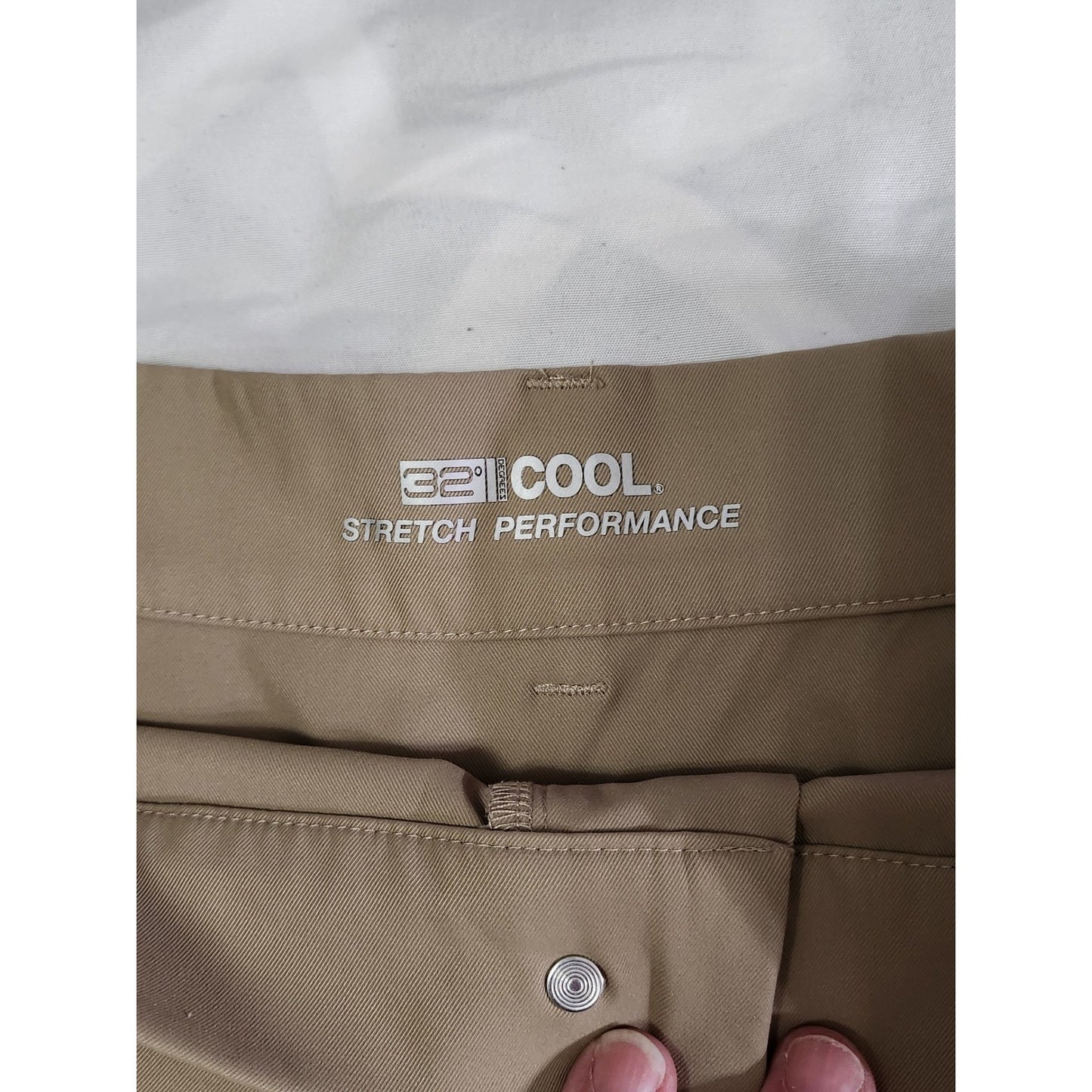 32 Degrees Cool Mens Stretch Performance Shorts Khaki Tan Golf Casual Size 36