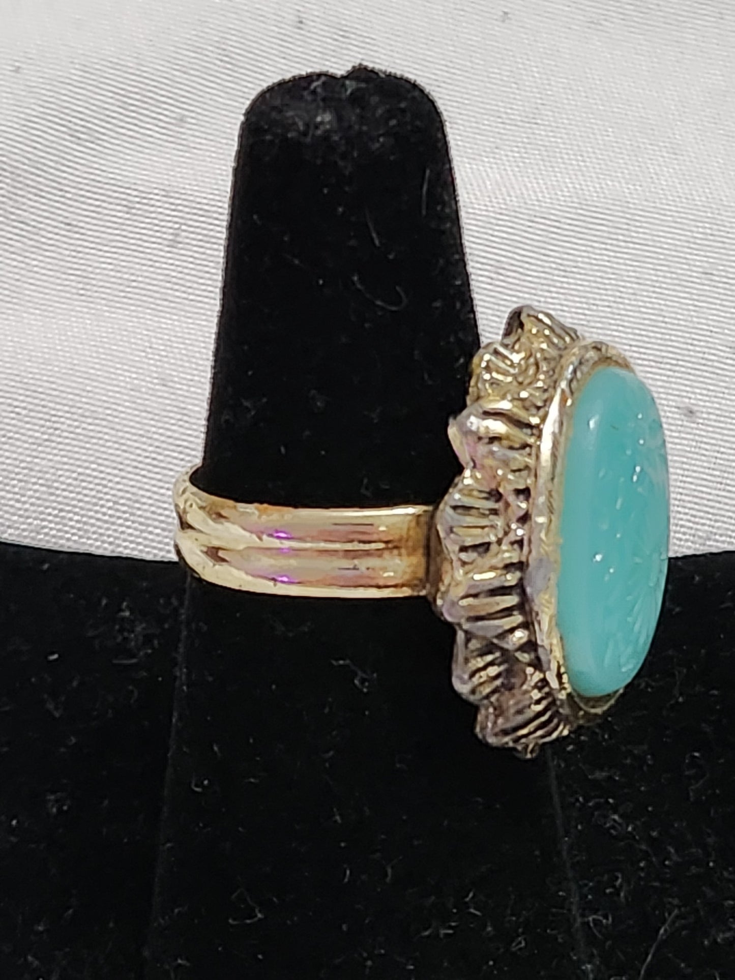 Vintage Aqua Blue Intaglio Floral Ring Gold Tone Scalloped Oval Statement 7.5