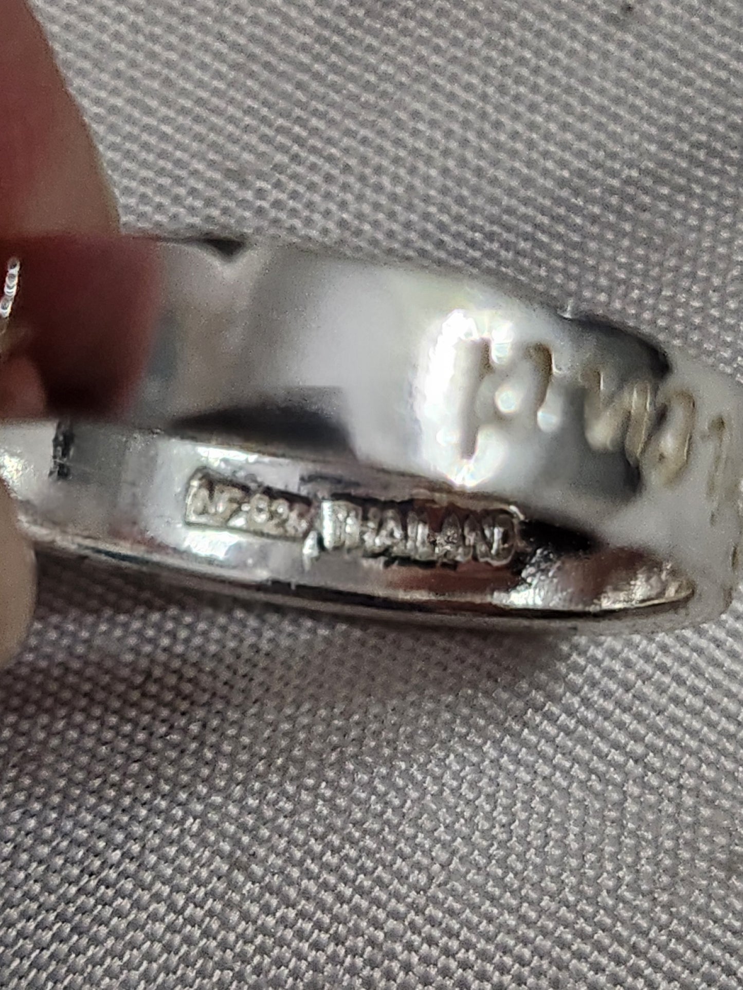 Sterling Silver Friend Script Band Ring 925 Thailand Size 7.75 Bestie Gift