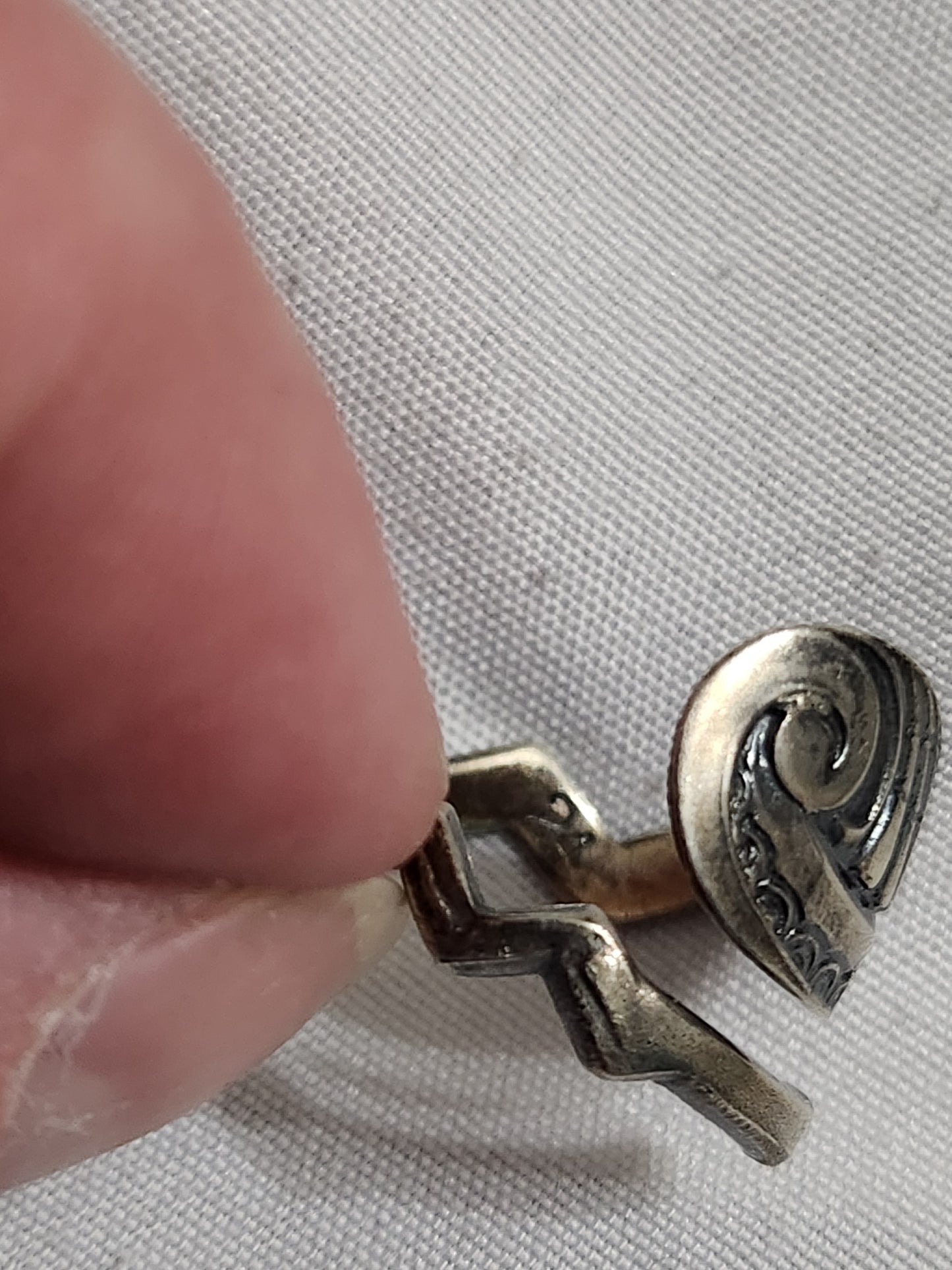 Vintage Sterling Silver Bypass Ring Swirl Shell Zigzag Band Size 5.5 Boho Boho