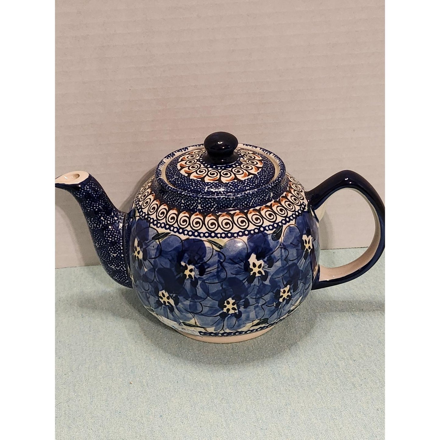 Boleslawiec Polish Pottery UNIKAT Teapot Blue Floral Hand Painted Stoneware 32oz