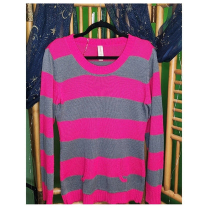 No Boundaries Juniors Large 11-13 Pink Grey Striped Knit Sweater Front Pocket