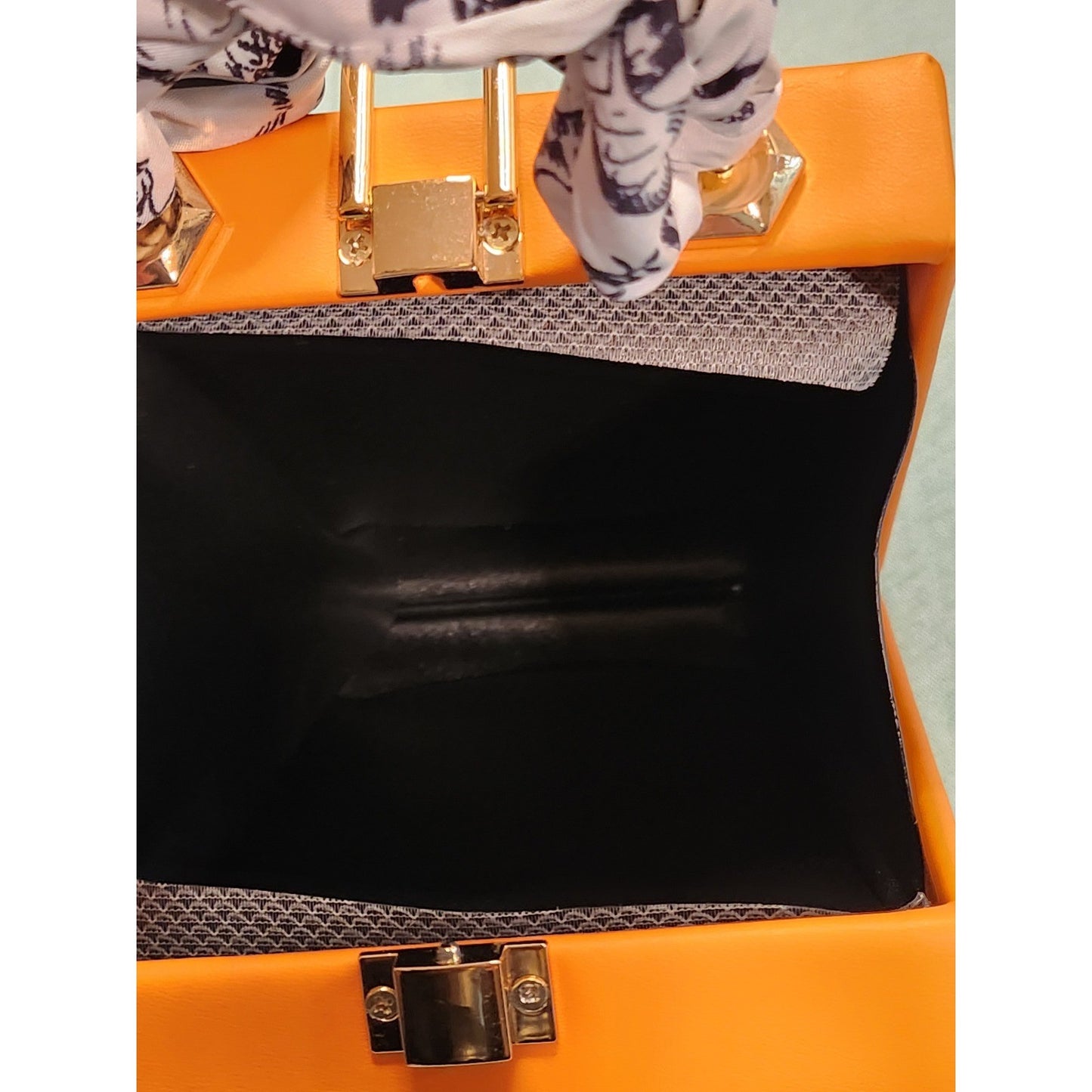 Unique 3D Lady Face Top Handle Bag Orange Pop Art Box Clutch Crossbody NWT