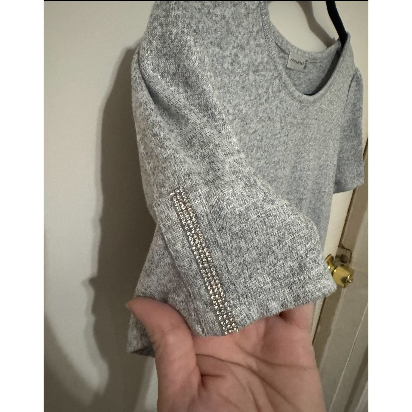 Retrology Womens Heather Gray Short Sleeve Knit Top Rhinestone Sleeve Detail M