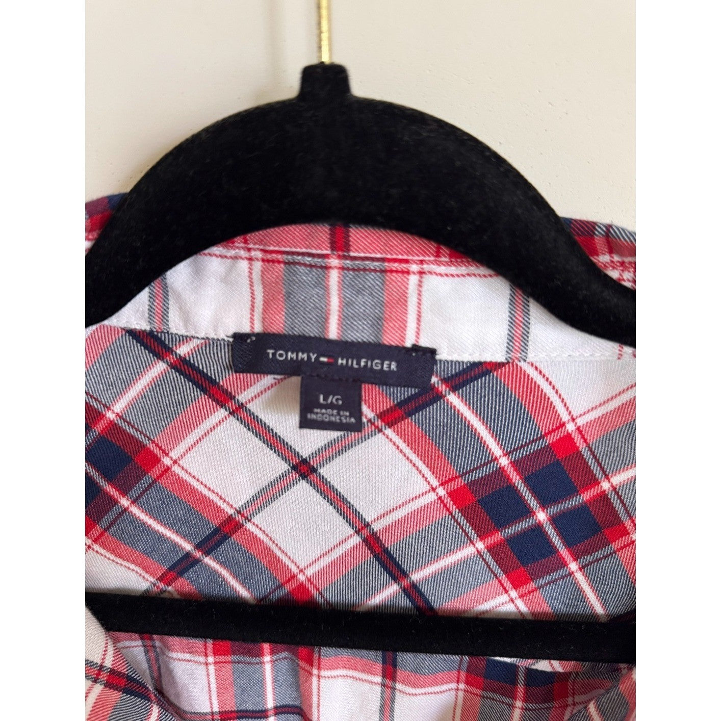 Tommy Hilfiger Plaid Button Down Shirt Red White Blue Long Sleeve Cotton Blend L