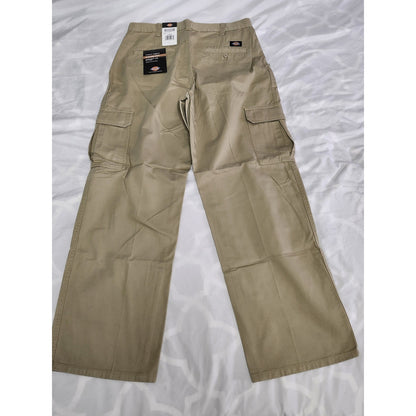 Dickies Mens Loose Fit Straight Leg Cargo Pants Khaki Tan 33x32 NWT