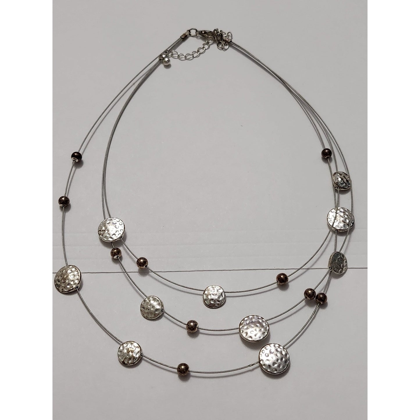 Silver Tone Triple Strand Wire Necklace Hammered Disc Beaded Layered Minimalist