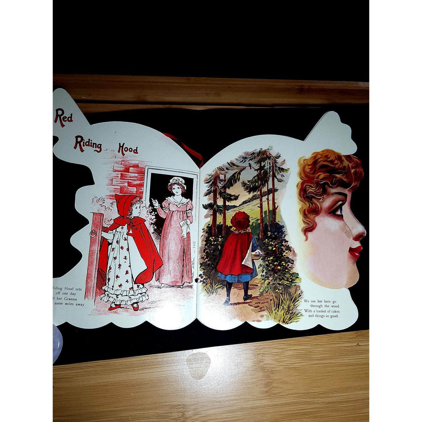 VTG 1984 Red Riding Hood Die-Cut Shape Book Merrimack Publishing Ribbon Tie