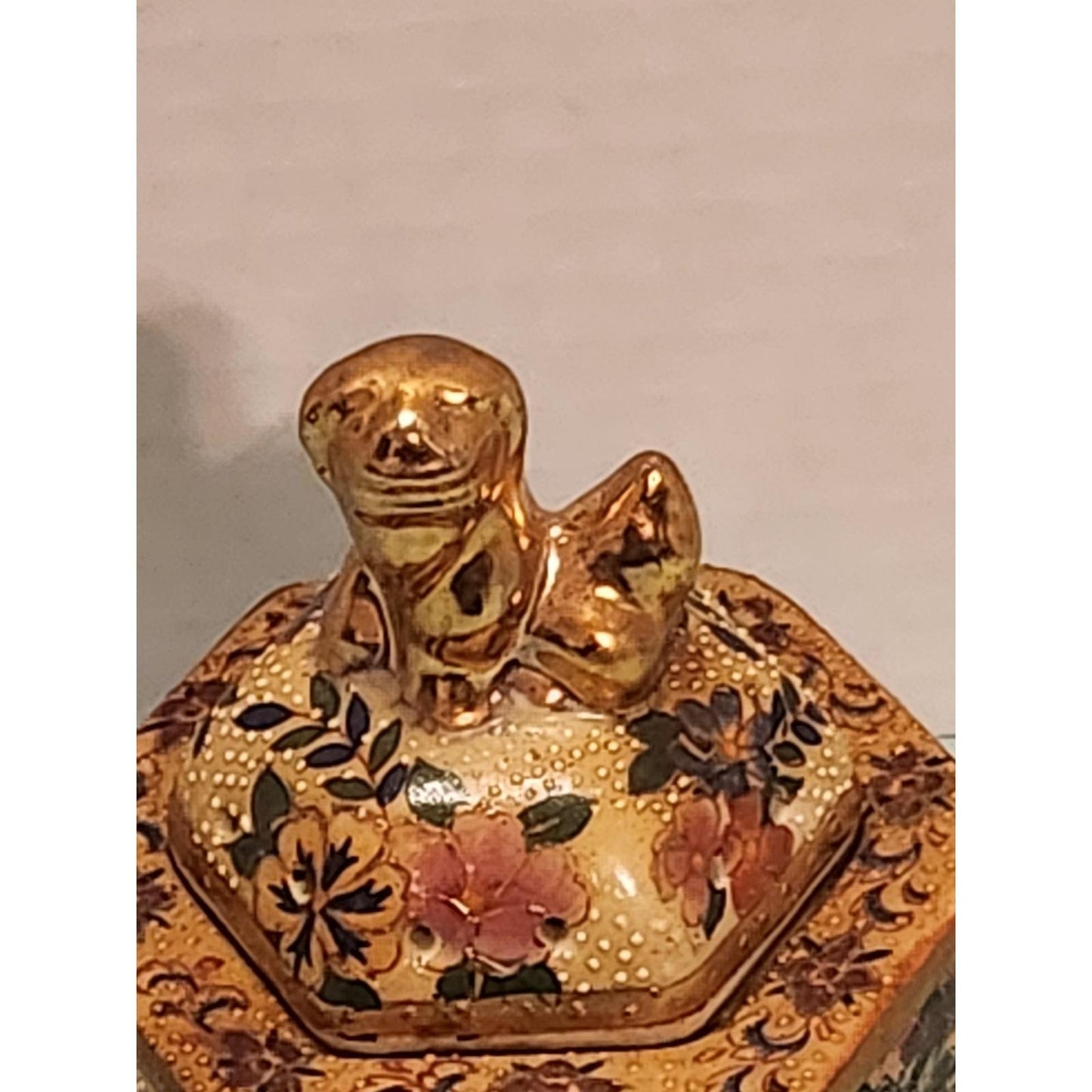 Vintage Satsuma Style Hexagonal Ginger Jar Foo Dog Lid Moriage Gold Gilt Geisha