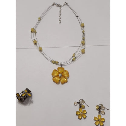 Yellow Floral Jewelry Set Necklace Earrings and Stretch Ring Silver Tone 3pc