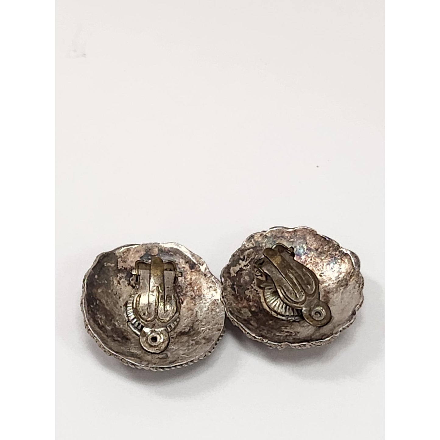 Vintage Silver Tone Purple Rhinestone Clip On Earrings Ornate Filigree Boho Stud